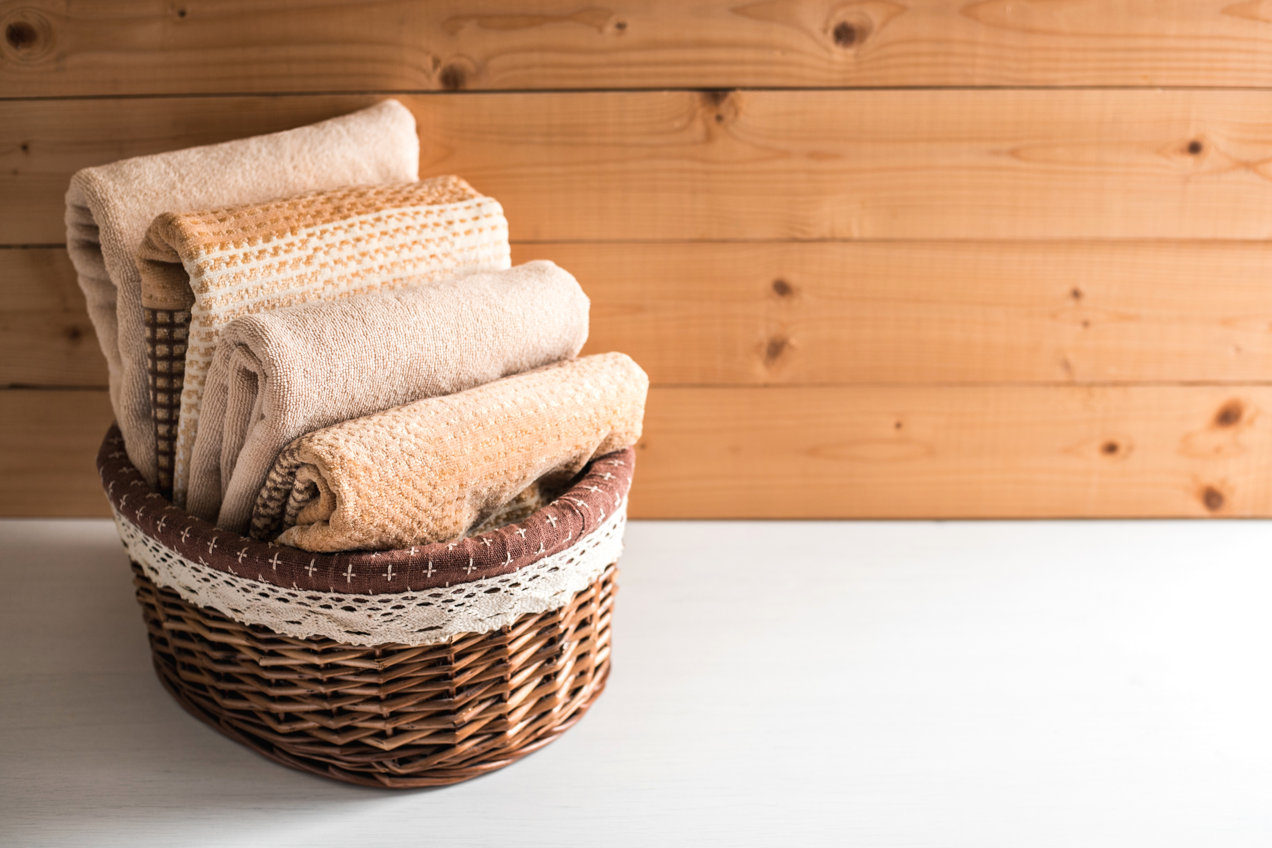 Small Bathroom Decorating Ideas - Basket of towels