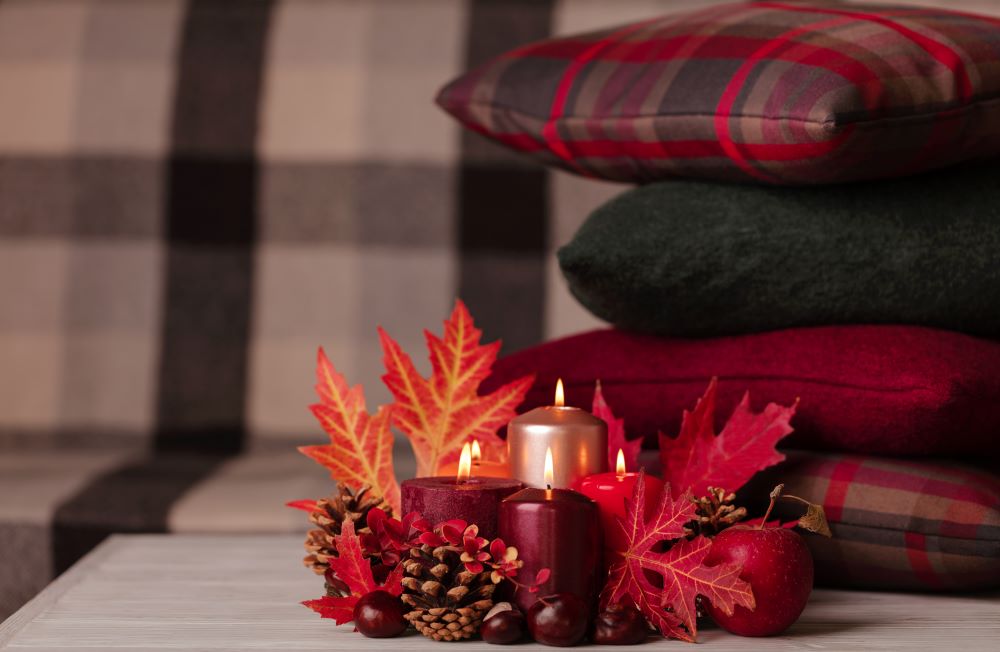 Decorate With Fall Candles And Scents