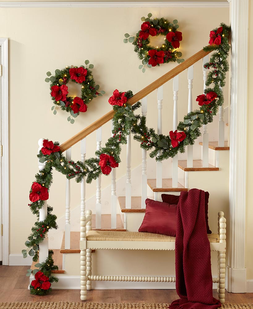 classic christmas decorating ideas - Lighted Wreath or Garland with Remote Control