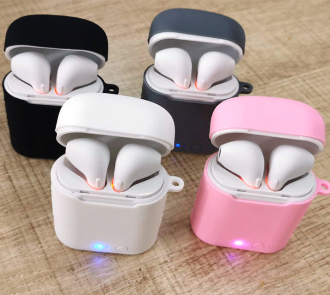 Wireless Earbuds with Silicone Case